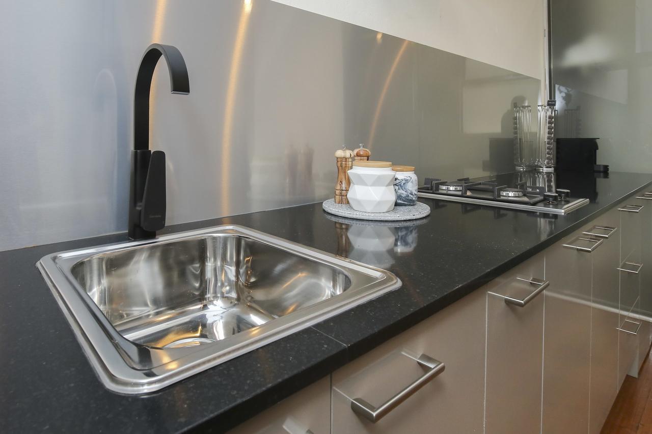 מילדורה Indulge Apartments - The Urban Collection מראה חיצוני תמונה